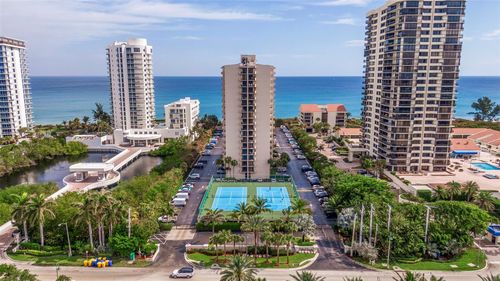 apt-2-1602-4200 N Ocean Dr, RIVIERA BEACH, FL, 33404-2844 | Card Image