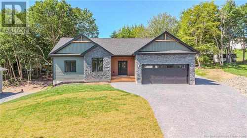 86 Grafton Dr, Quispamsis, NB, E2E6B2 | Card Image