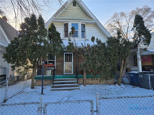 647 Curtis Street, Toledo, OH, 43609 | Card Image