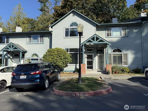 apt-105-8010 Mukilteo Speedway, Mukilteo, WA, 98275-2661 | Card Image