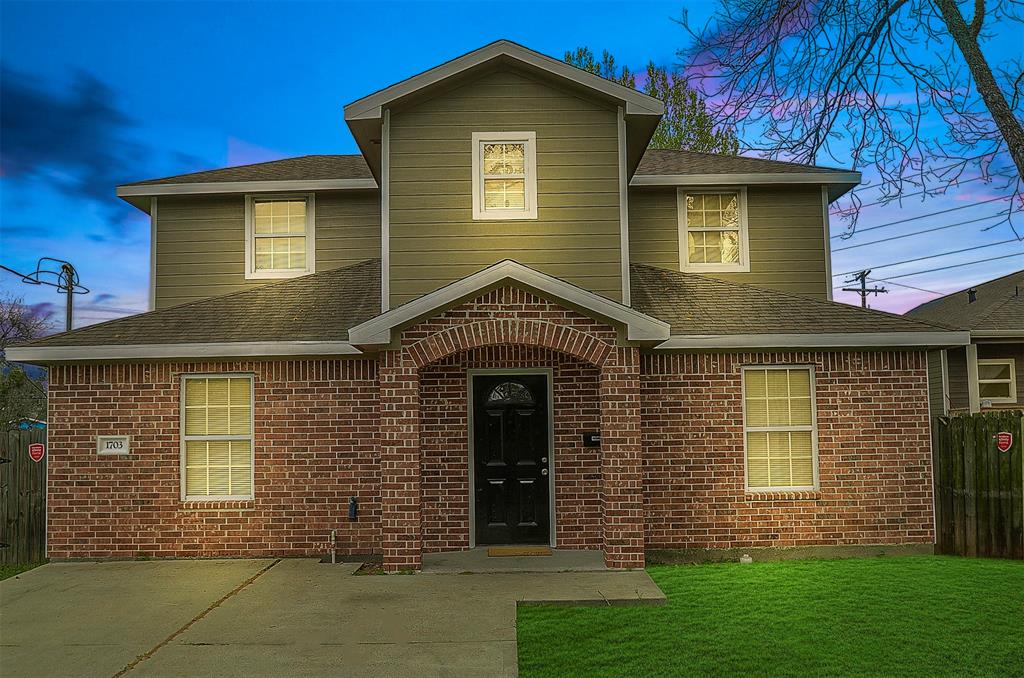 Kansas St, LA Marque, TX 77568