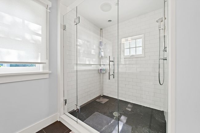 141 Cornell St, House other with 4 bedrooms, 3 bathrooms and 5 parking in Newton MA | Image 16
