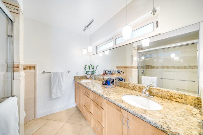4010 Ne 25 Th Ave, House other with 3 bedrooms, 3 bathrooms and null parking in Lighthouse Point FL | Image 17