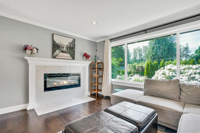 10135 Brentwood Dr, House other with 5 bedrooms, 3 bathrooms and 6 parking in Chilliwack BC | Image 9