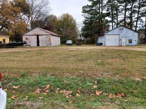 417/419 W 2nd, Stuttgart, AR, 72160 | Card Image