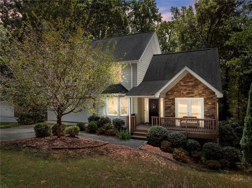 465 Emerald Pkwy, Sugar Hill, GA, 30518-5655 | Card Image