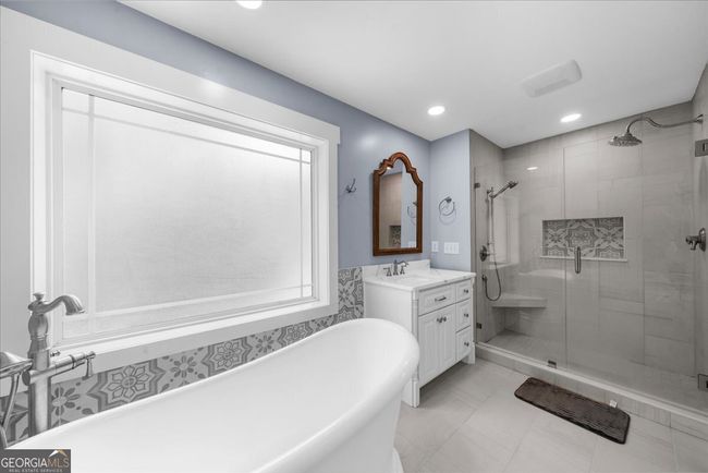 11 Cross Creek Dr, House other with 5 bedrooms, 3 bathrooms and 3 parking in Toccoa GA | Image 51