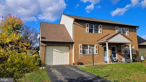 1708 Condor Ln, DOVER, PA, 17315-2777 | Card Image