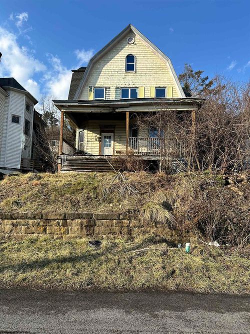 213 Watson Ave, Fairmont, WV, 26554-1661 | Card Image
