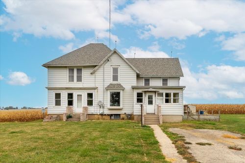 107 E Long St, Ohio, IL, 61349-9773 | Card Image