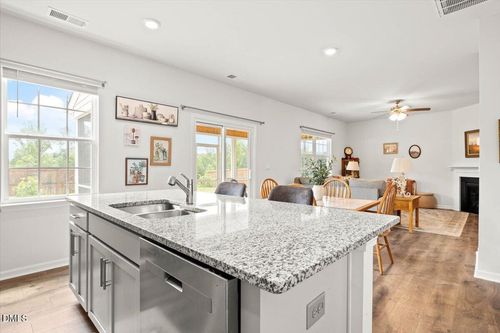 269 Blue Aspen Dr, Fuquay-Varina, NC, 27526-4596 | Card Image