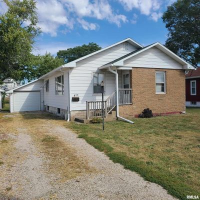 527 E South Street, House other with 2 bedrooms, 1 bathrooms and null parking in Knoxville IL | Image 3