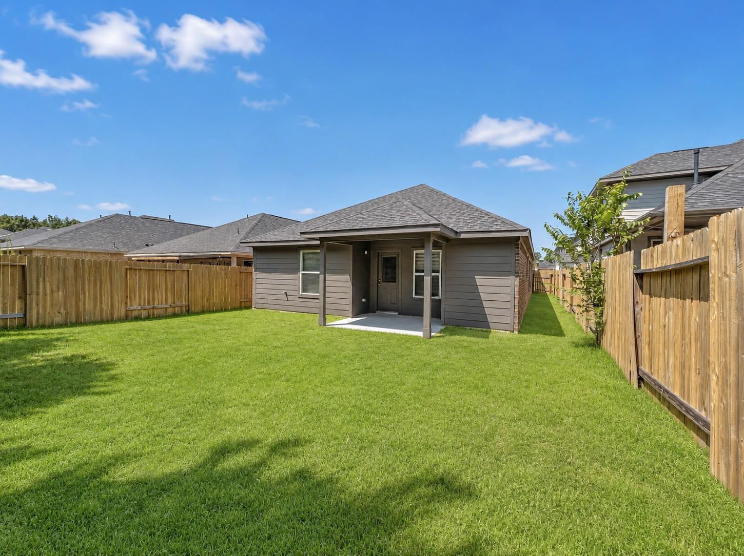 Residential Lease in Magnolia