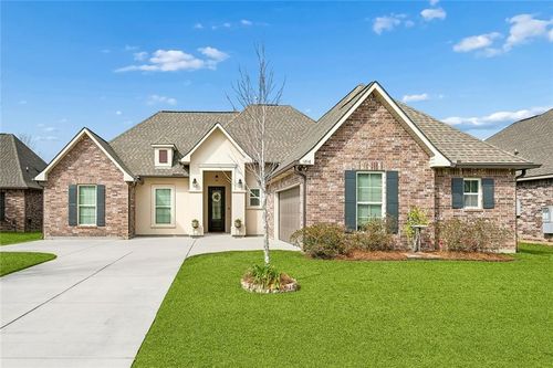 1816 Justin Dr, Covington, LA, 70435-6081 | Card Image