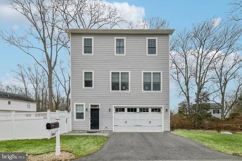 3641 Beach Drive Blvd, EDGEWATER, MD, 21037-3522 | Card Image