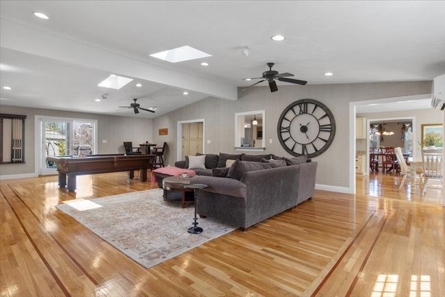 15 Helen Ln, House other with 4 bedrooms, 3 bathrooms and 4 parking in Walpole MA | Image 12
