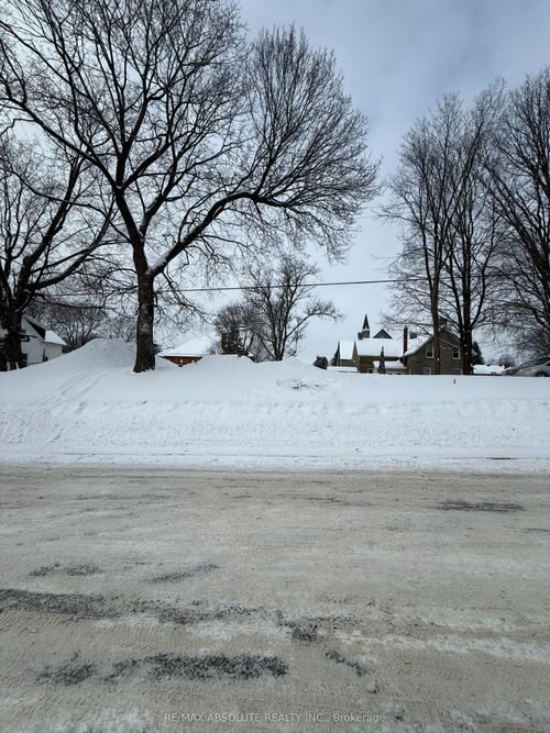 00 Albert St, Arnprior, ON, K7S | Card Image