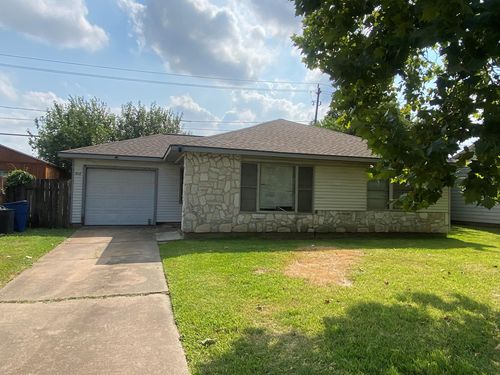 506 Sage Dr, Galena Park, TX, 77547-2639 | Card Image