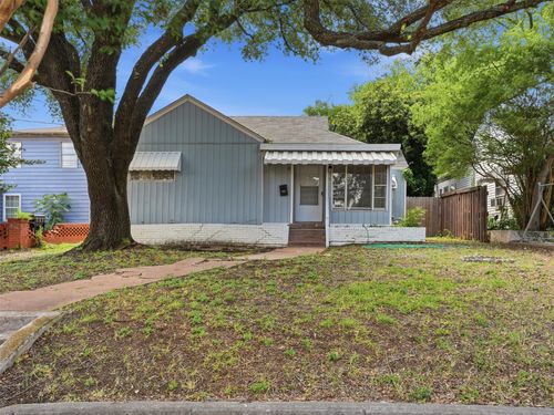 207 Hartsdale Dr, Dallas, TX, 75211-2855 | Card Image