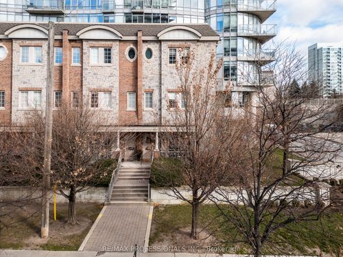 101-15 Windermere Ave, Toronto, ON, M6S5A2 | Card Image