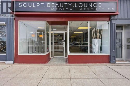 2-210 Front St N, Sarnia, ON, N7T5S5 | Card Image