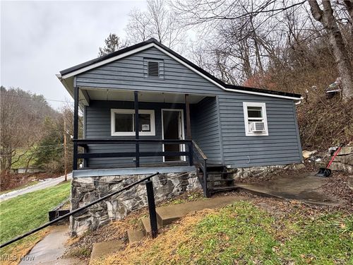 64301 Shady Lane Rd, Bellaire, OH, 43906-1067 | Card Image