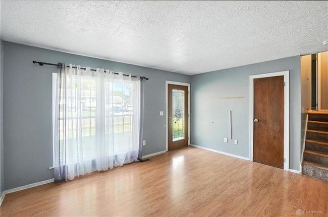 1881 Commonwealth Dr, House other with 3 bedrooms, 2 bathrooms and null parking in Xenia OH | Image 5