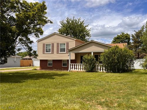 5664 Colgate Ave, Youngstown, OH, 44515-4140 | Card Image