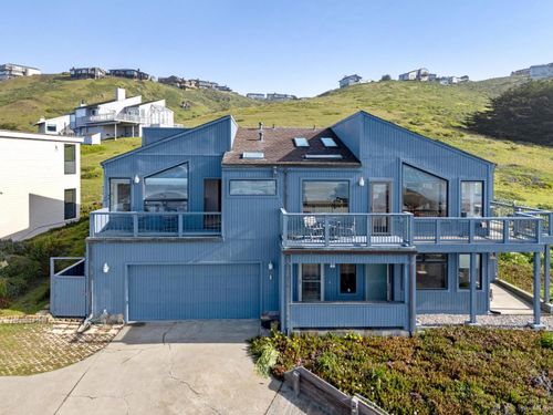 32 Kailua Way, Dillon Beach, CA, 94929 | Card Image
