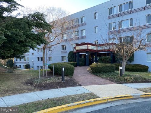 209-3701 5th St S, ARLINGTON, VA, 22204-1630 | Card Image
