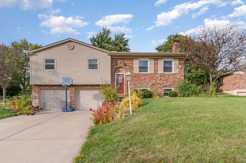 817 Wesley Dr, Villa Hills, KY, 41017-1036 | Card Image