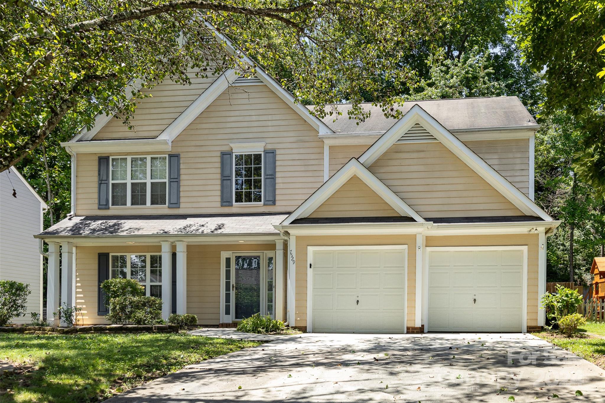 Lullwater Cv, Huntersville, NC 28078