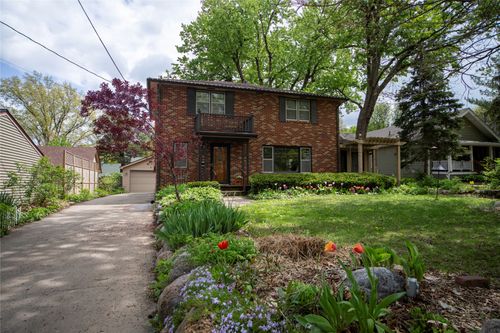 3121 44th St, Des Moines, IA, 50310-3518 | Card Image