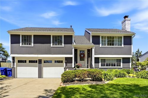 20 Tanglewood Dr, West Seneca, NY, 14224-4445 | Card Image