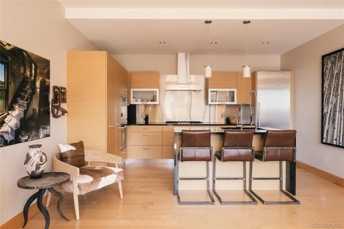 2340-1133 14th St, Denver, CO, 80202-2247 | Card Image