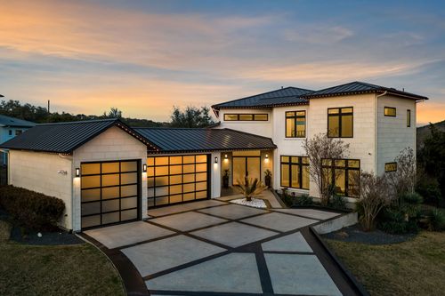 909 Cypress Grove Dr, Austin, TX, 78732-6167 | Card Image