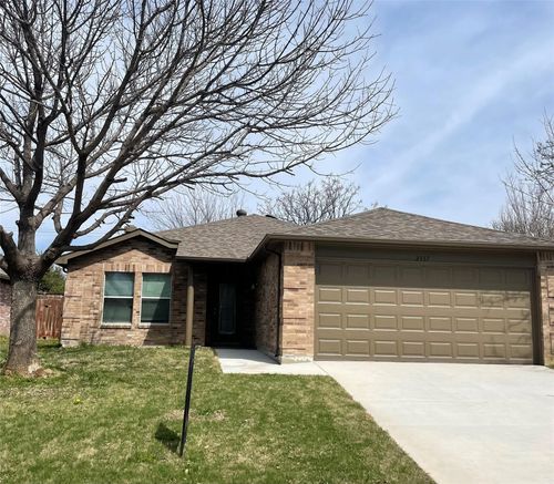 2337 White Pine Dr, Little Elm, TX, 75068-5755 | Card Image