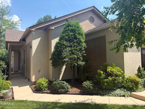 829 Xanadu Court, Johnson City, TN, 37604 | Card Image