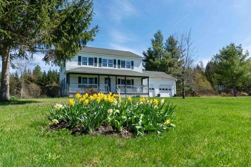 493 Oak Ridge Est, Morristown, VT, 05661-4400 | Card Image