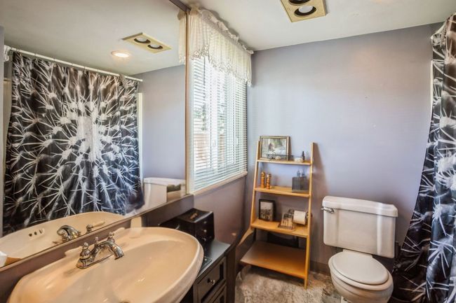 APT-1A - 1900 Plum Grove Rd, Condo with 1 bedrooms, 1 bathrooms and 2 parking in Rolling Meadows IL | Image 11