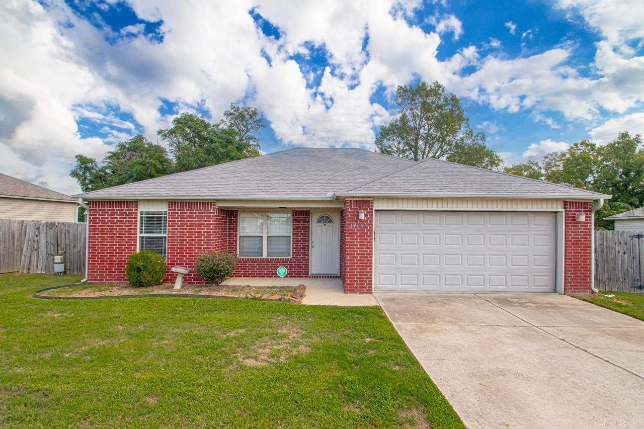 Parkway Meadows Dr, Alexander, AR 72002