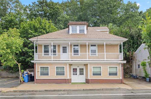 1251 Mendon Rd, Cumberland, RI, 02864-4812 | Card Image