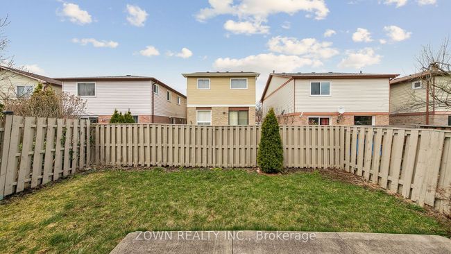 33 Dafoe Cres, House other with 6 bedrooms, 4 bathrooms and 2 parking in Brampton ON | Image 37