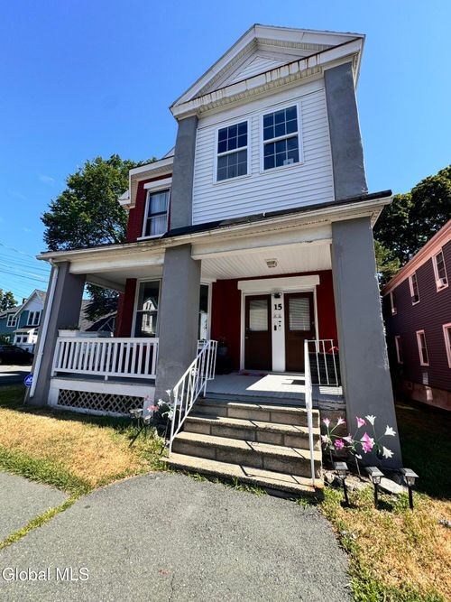 1-15 Idlewild Park, Watervliet, NY, 12189-3809 | Card Image