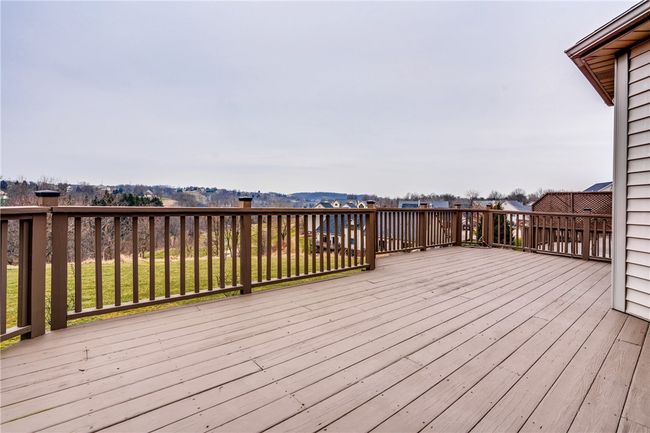 1119 Bay Hill Dr, Condo with 3 bedrooms, 4 bathrooms and 2 parking in Gibsonia PA | Image 43