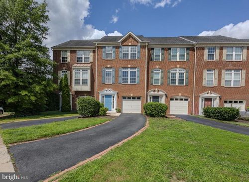 15090 Danehurst Cir, GAINESVILLE, VA, 20155-4444 | Card Image