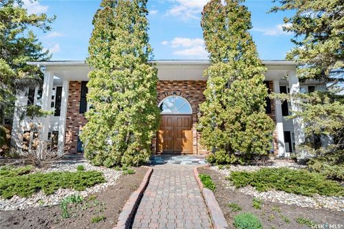 66 Leslie Place, Regina, SK, S4S6R2 | Card Image