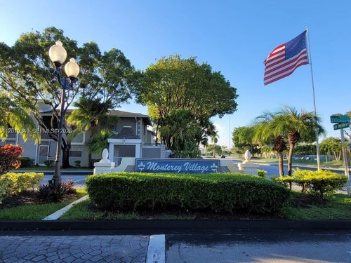 106-2-426 Ne 210th Circle Ter, Miami, FL, 33179-1850 | Card Image