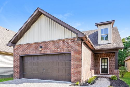 247 Donna Dr, Hendersonville, TN, 37075-4109 | Card Image