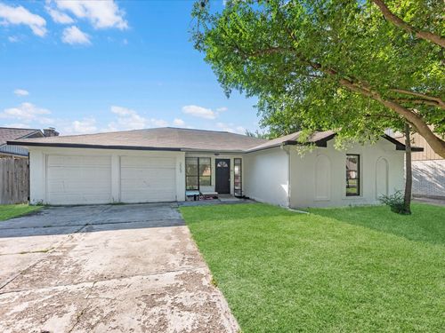 223 Kirkaldy Dr, Houston, TX, 77015-2405 | Card Image